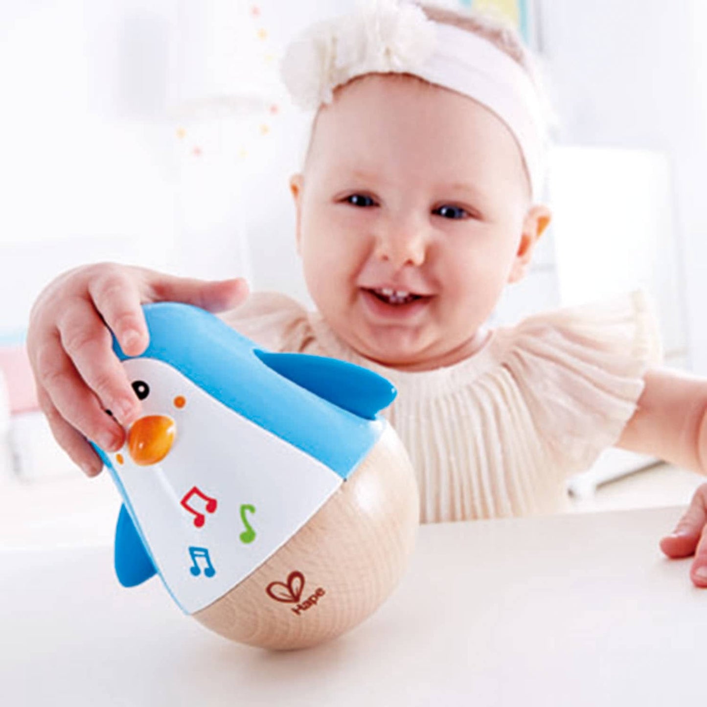 Hape - Penguin Wobbler Musical
