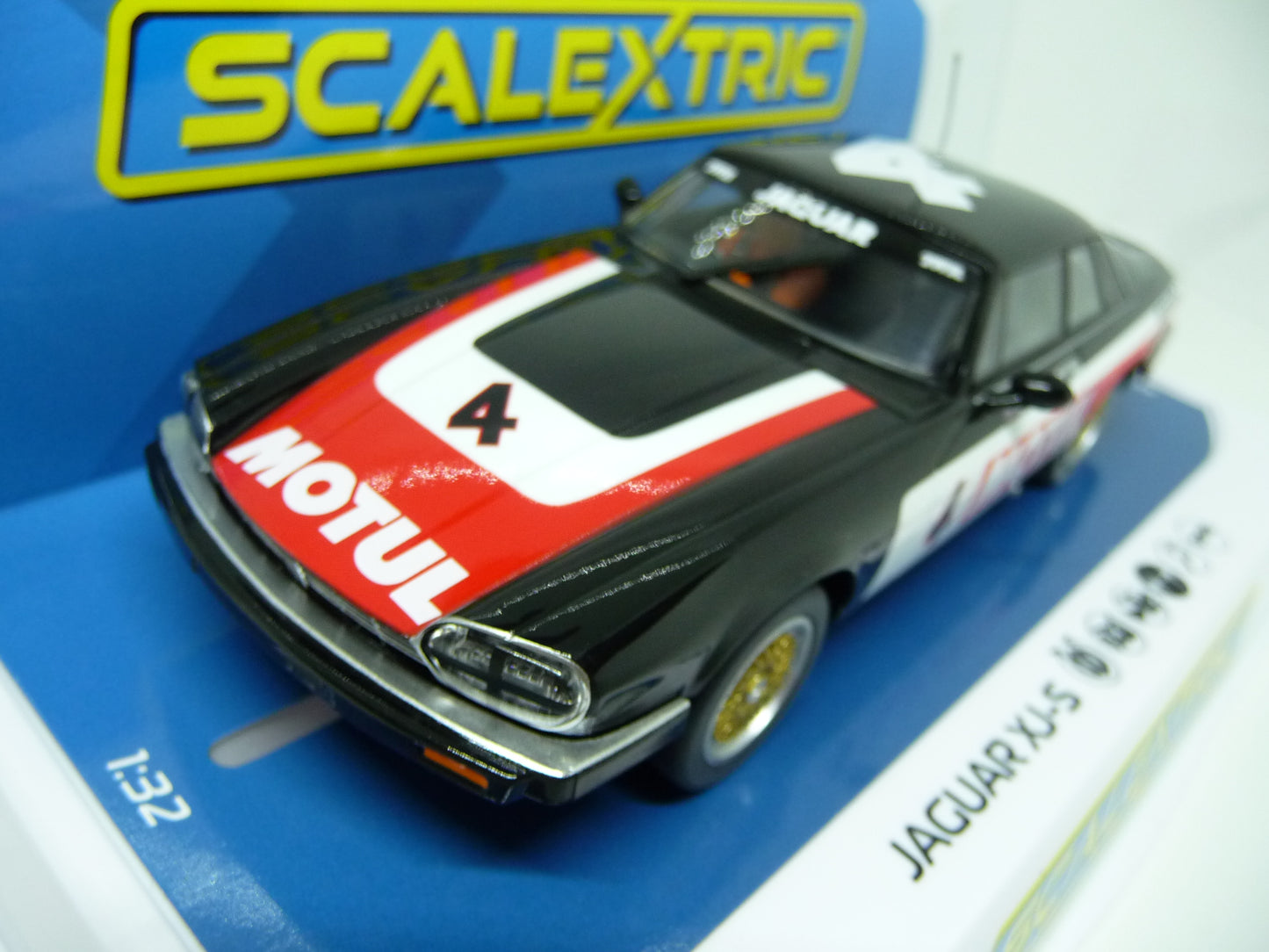 Scalextric C4261 Jaguar XJS - SPA 24hrs 1982 - WALKINSHAW NICHOLSON & PERCY