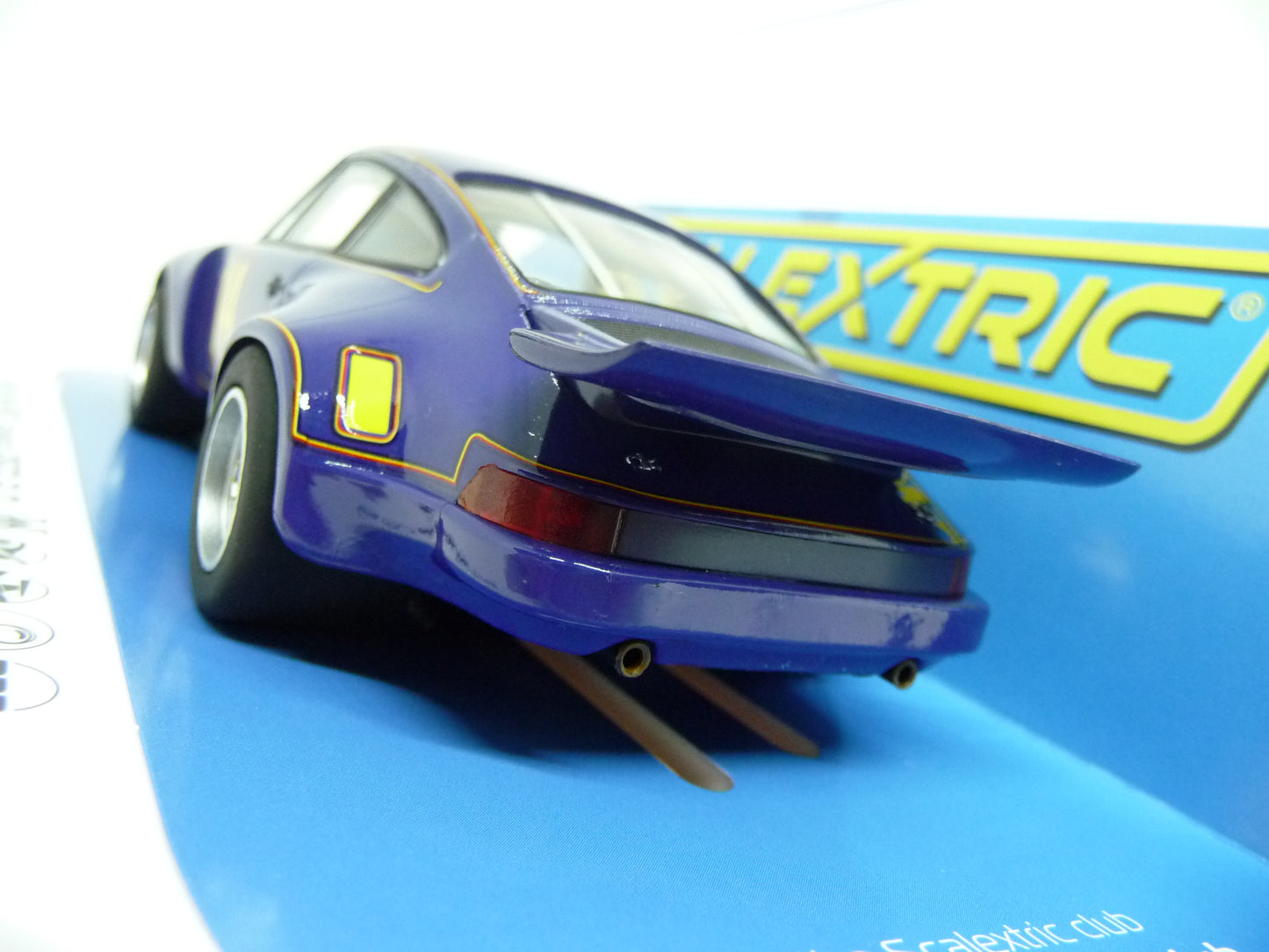 Scalextric C4241 Porsche 911 Carrera RSR Trans Am 1974 Al Holbert slot car also suits Carrera