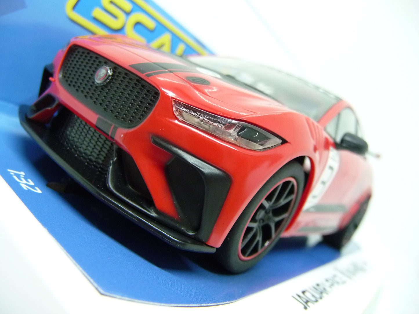 Scalextric C4042 1:32 Jaguar I-Pace Etrophy No.3 Slot car