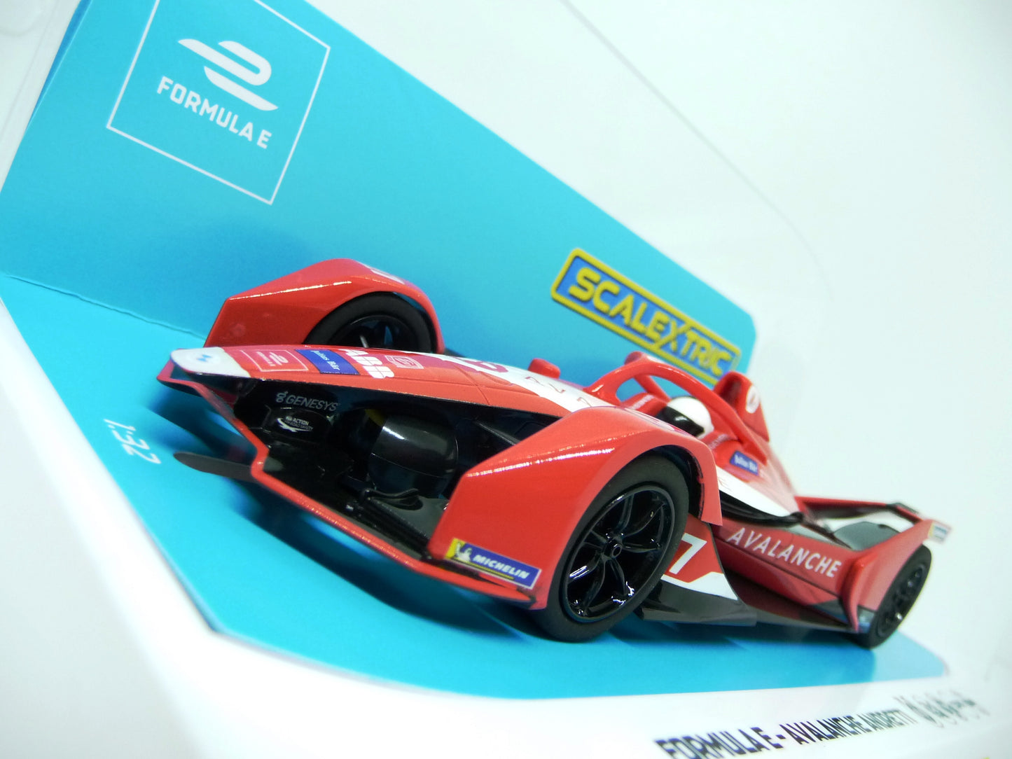 Scalextric C4315 Formula E - Avalanche Andretti - Season 8 - Jake Dennis