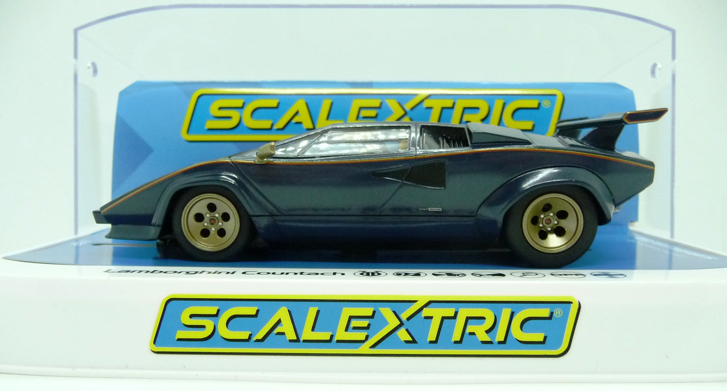 Scalextric C4411 Lamborghini Countach - Blue+ Gold