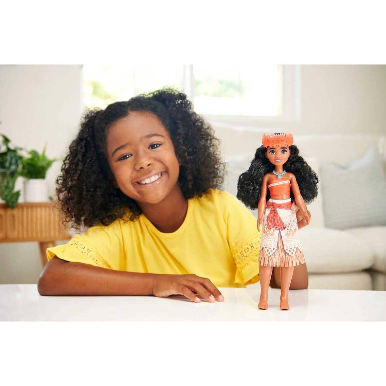 Disney Princess Moana Fashion Doll And Accessories - New For 2023