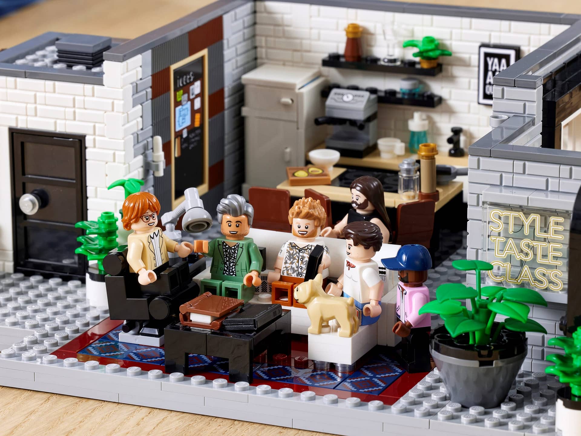 LEGO 10291 Queer Eye The Fab 5 Loft - ICONS