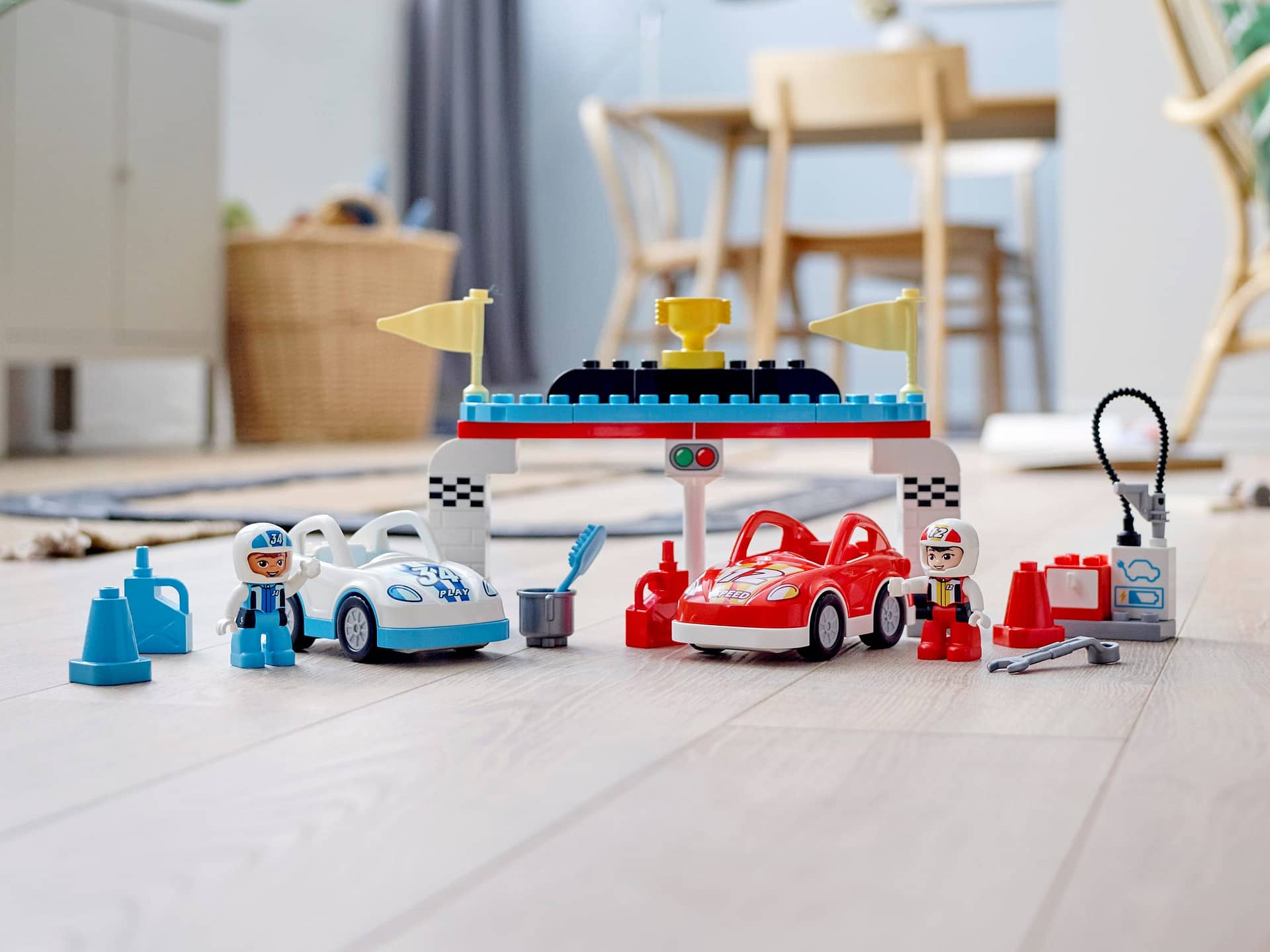 LEGO 10947 Race Cars - Duplo
