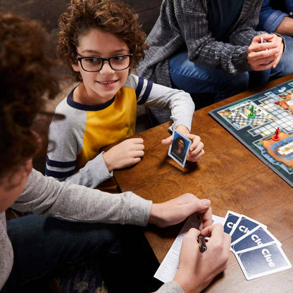 Cluedo -  Classic Refresh Game - Hasbro