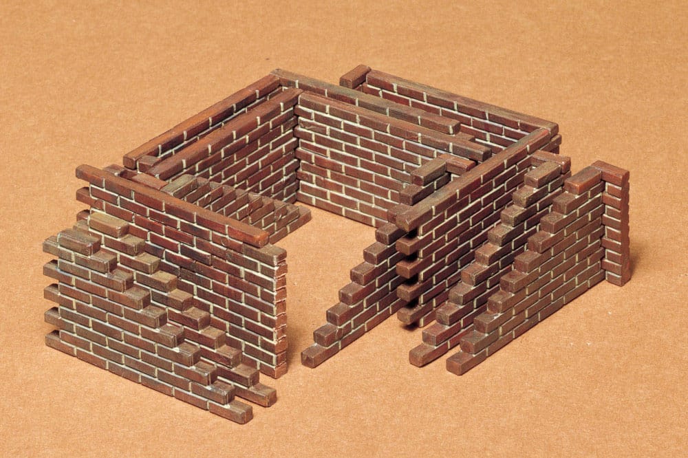 TAMIYA -  BRICK WALL  T35028  PLASTIC MODEL KIT