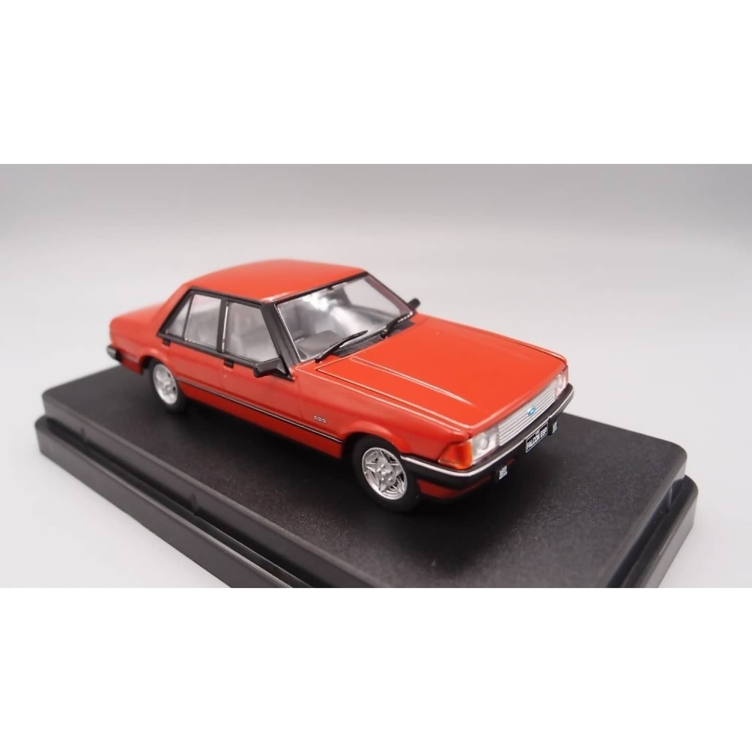 DDA Collectibles - 1:43 Scale - Chestnut XD 1982 Ford ESP Falcon - Diecast Model