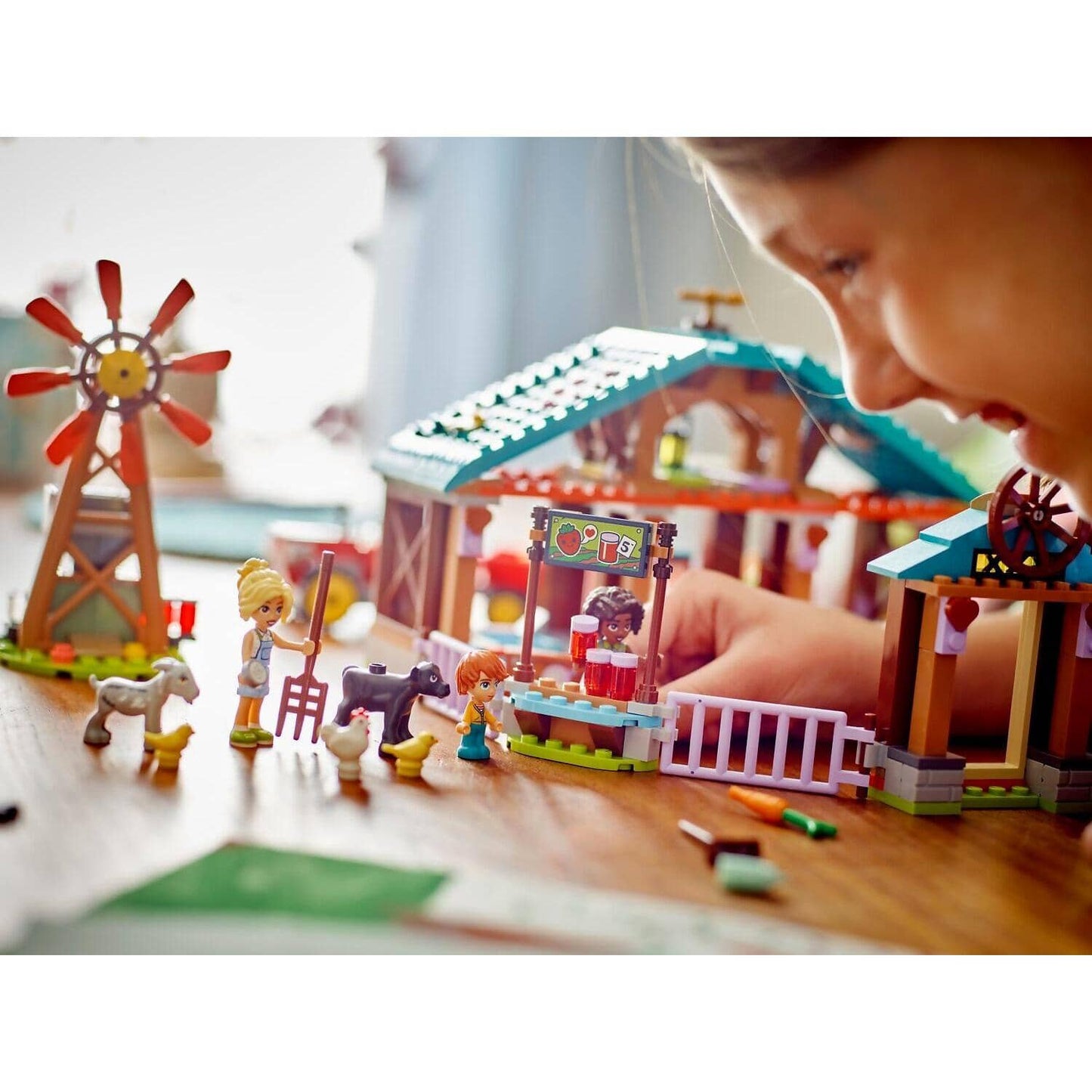LEGO 42617 Farm Animal Sanctuary - Friends