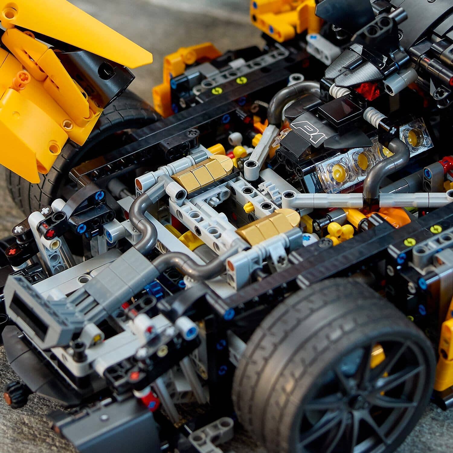 LEGO 42172 McLaren P1 - Technic