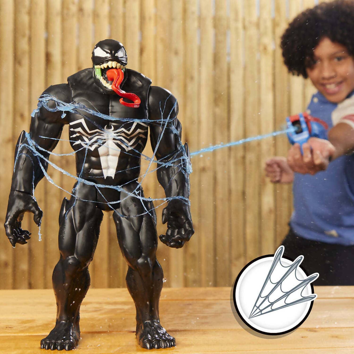 Marvel - Spiderman Real Webs Ultimate Web Blaster- Hasbro