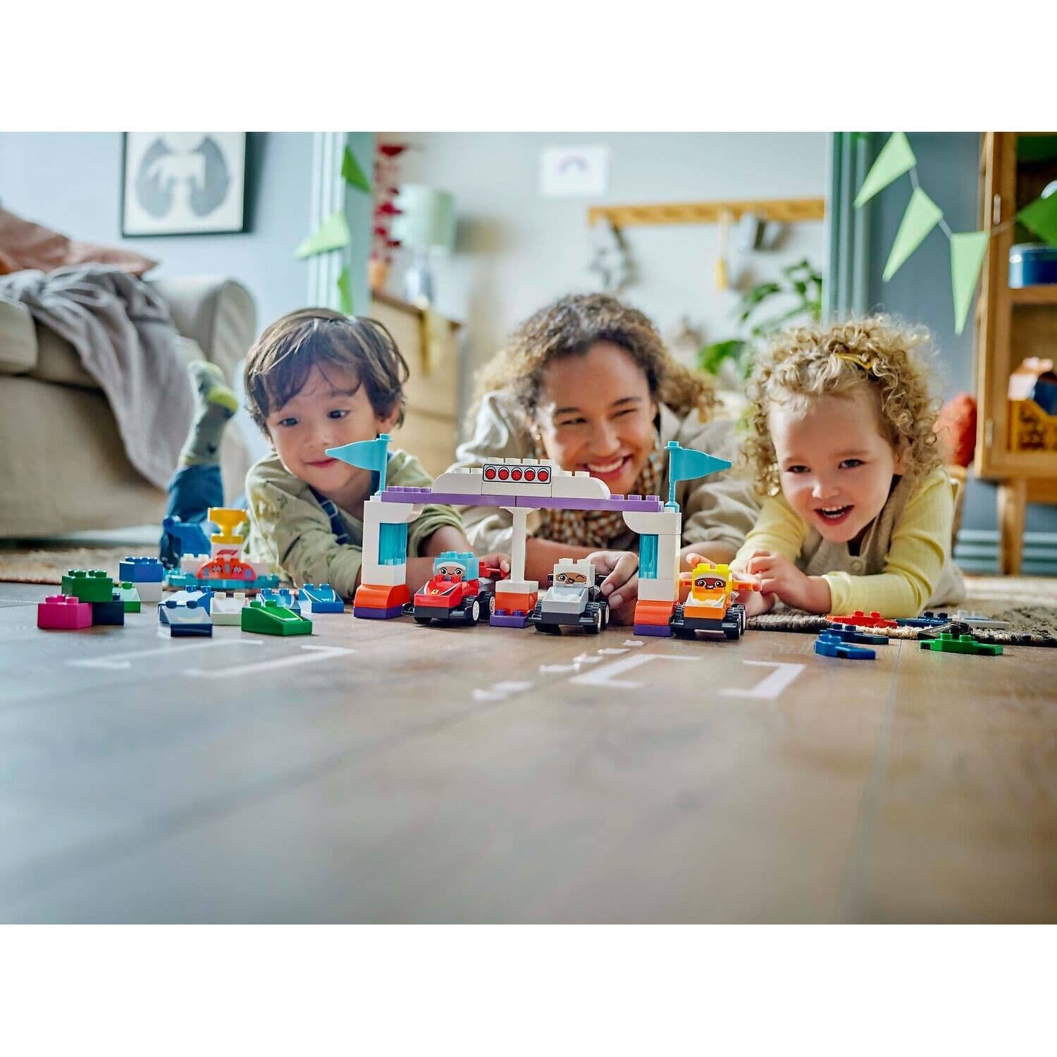 LEGO 10445 F1 Team Race Cars & Drivers - Duplo