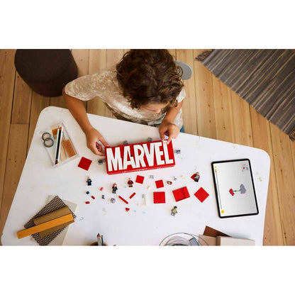 LEGO 76313 MARVEL Logo & Minifigures - Marvel Super Heroes
