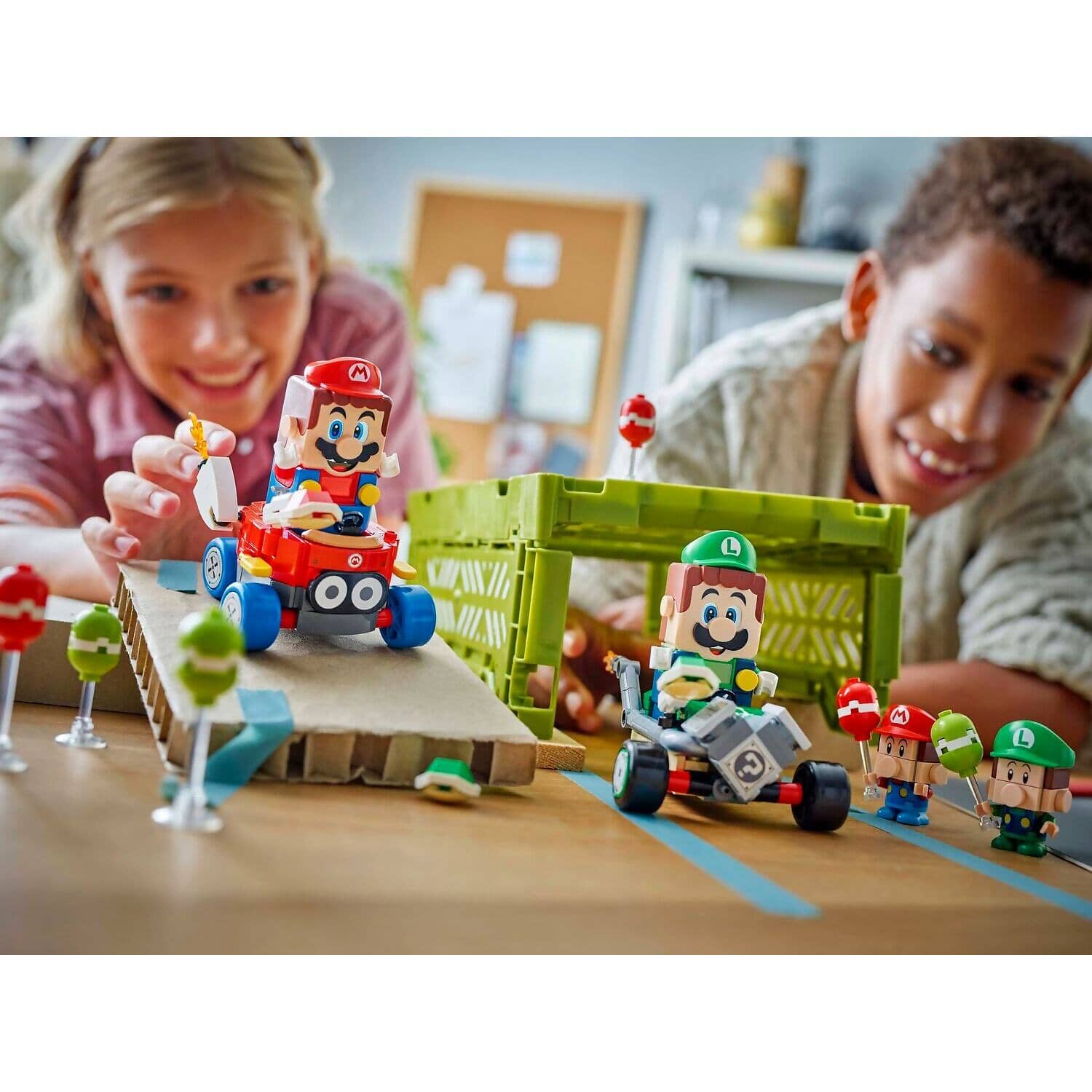 LEGO 72034 Mario Kart Baby Mario vs. Baby Luigi - Super Mario