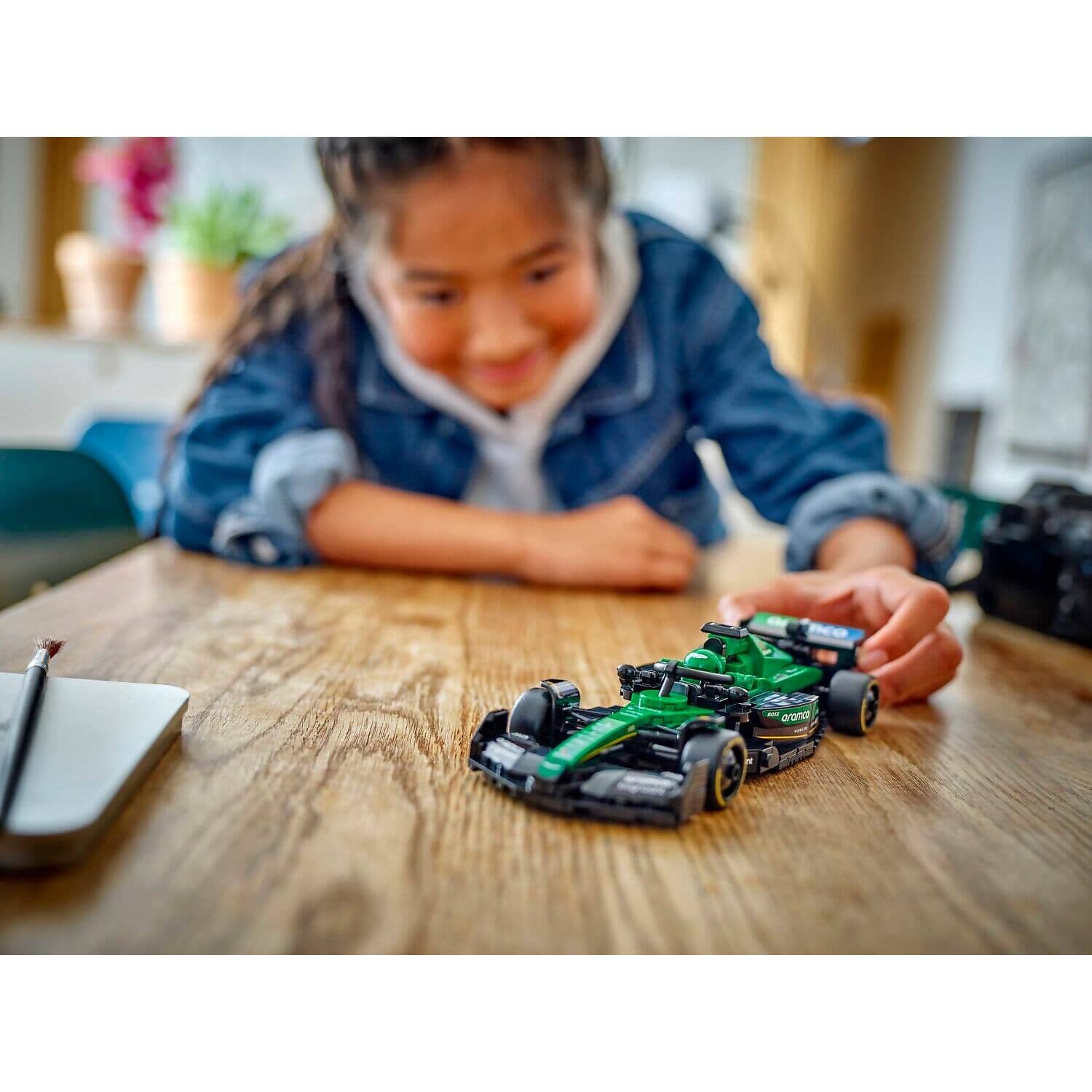 LEGO 77245 Aston Martin Aramco F1 AMR24 Race Car - Speed Champions