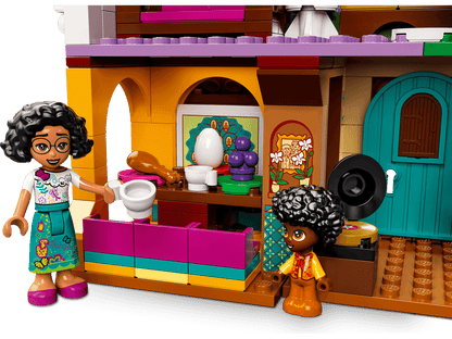 LEGO 43202 The Madrigal House - Disney Encanto