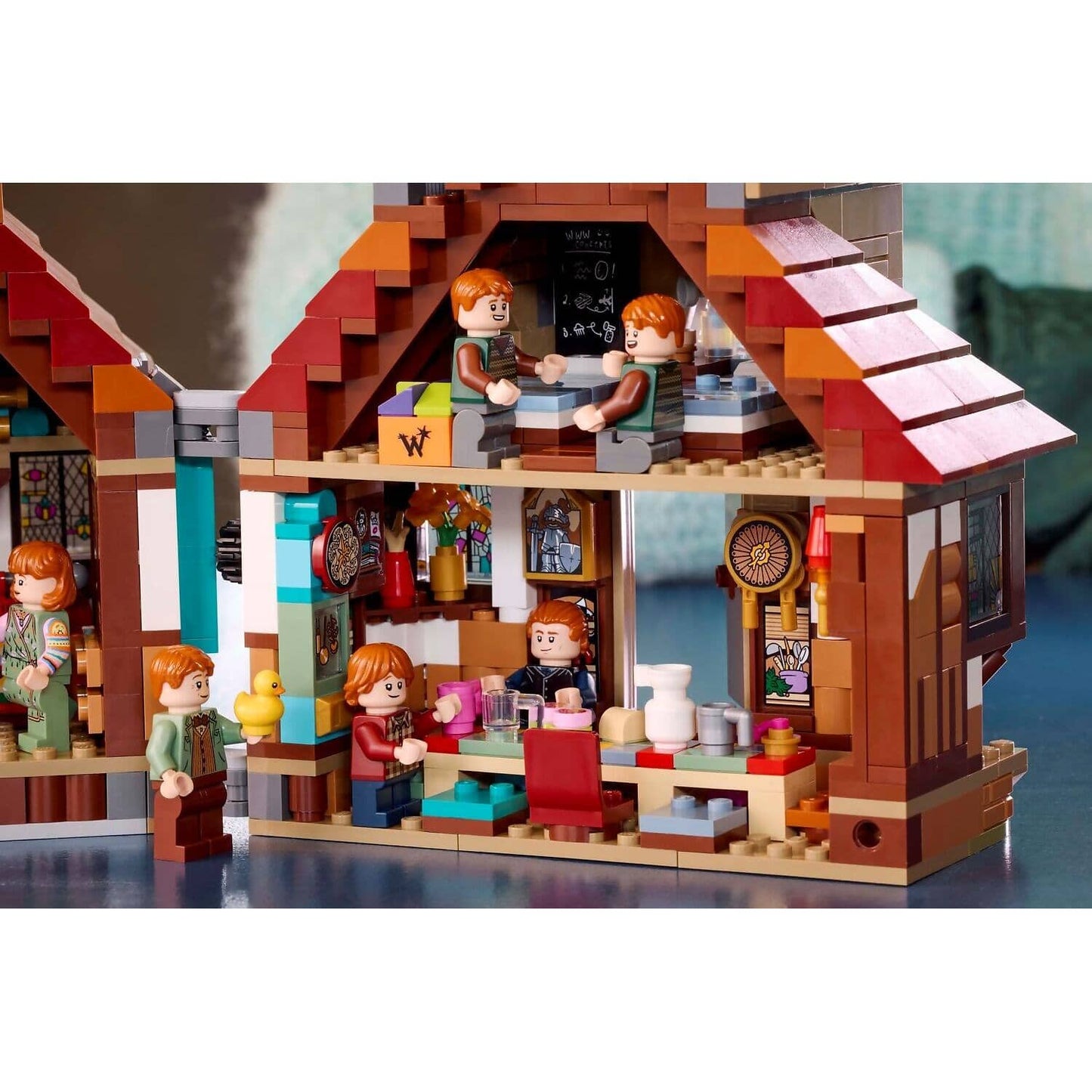 LEGO 76437 The Burrow Collectors Edition - Harry Potter