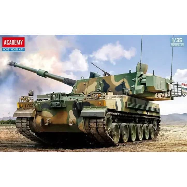 Academy - Scale 1/35 R.O.K. Army K9A1 SPH Plastic Model Kit (13561)