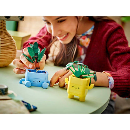 LEGO 10349 Happy Plants - Botanicals