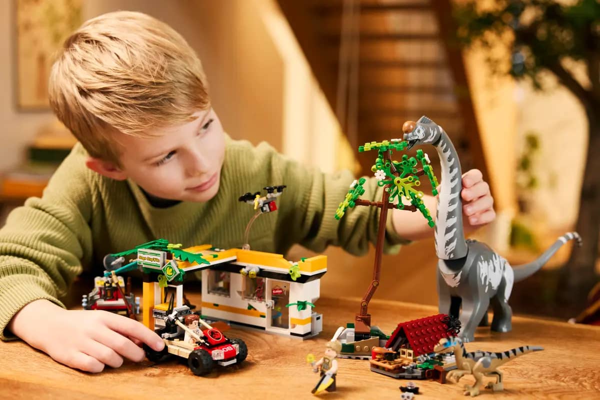 LEGO 76973 Raptor & Titanosaurus Tracking Mission - Jurassic World