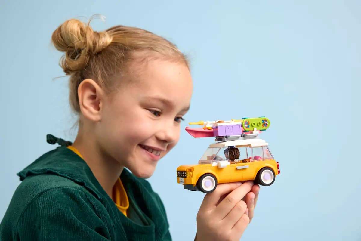 LEGO 42659 Friendship Road-Trip Travel Car - Friends