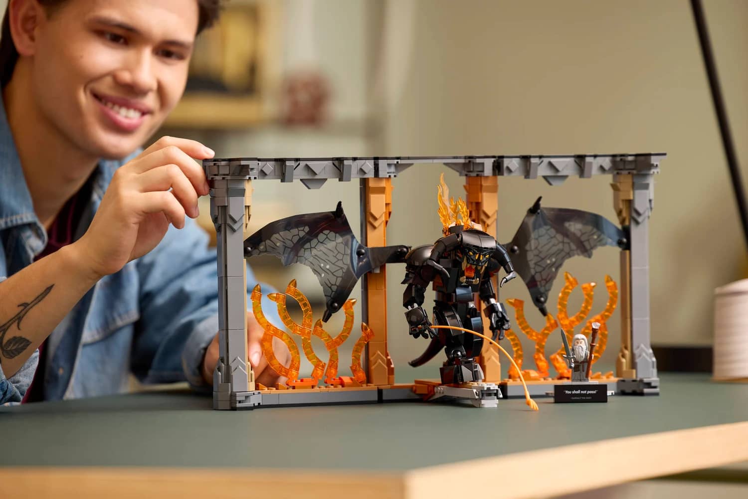 LEGO 10367 The Lord of the Rings: Balrog Book Nook - ICONS