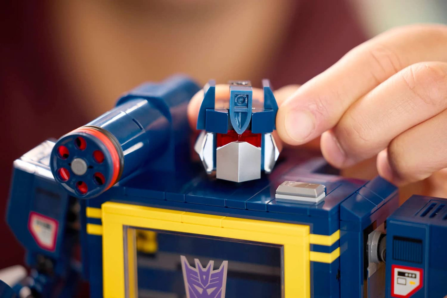 LEGO 10358 Transformers: Soundwave - ICONS