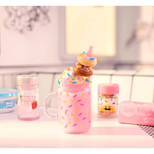 MGA's - Miniverse Make It Mini Diner Series 4 Collectibles Blind Capsule