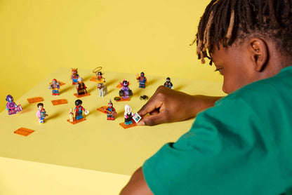 LEGO 71050 Spider-Man: Across the Spider-Verse - Minifigures