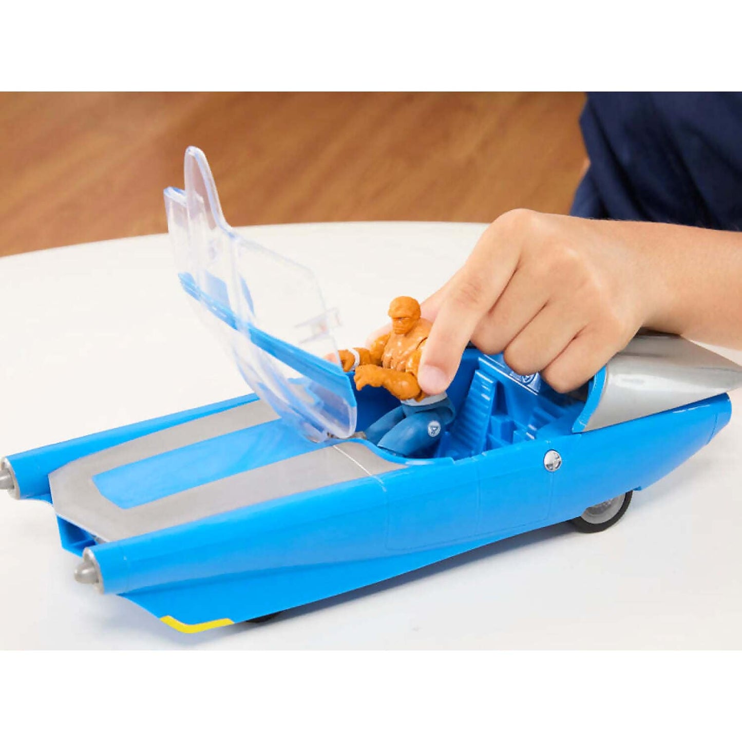 Marvel Studios - The Fantastic Four: First Steps Hover & Cruise FantastiCar with The Thing Action Figure