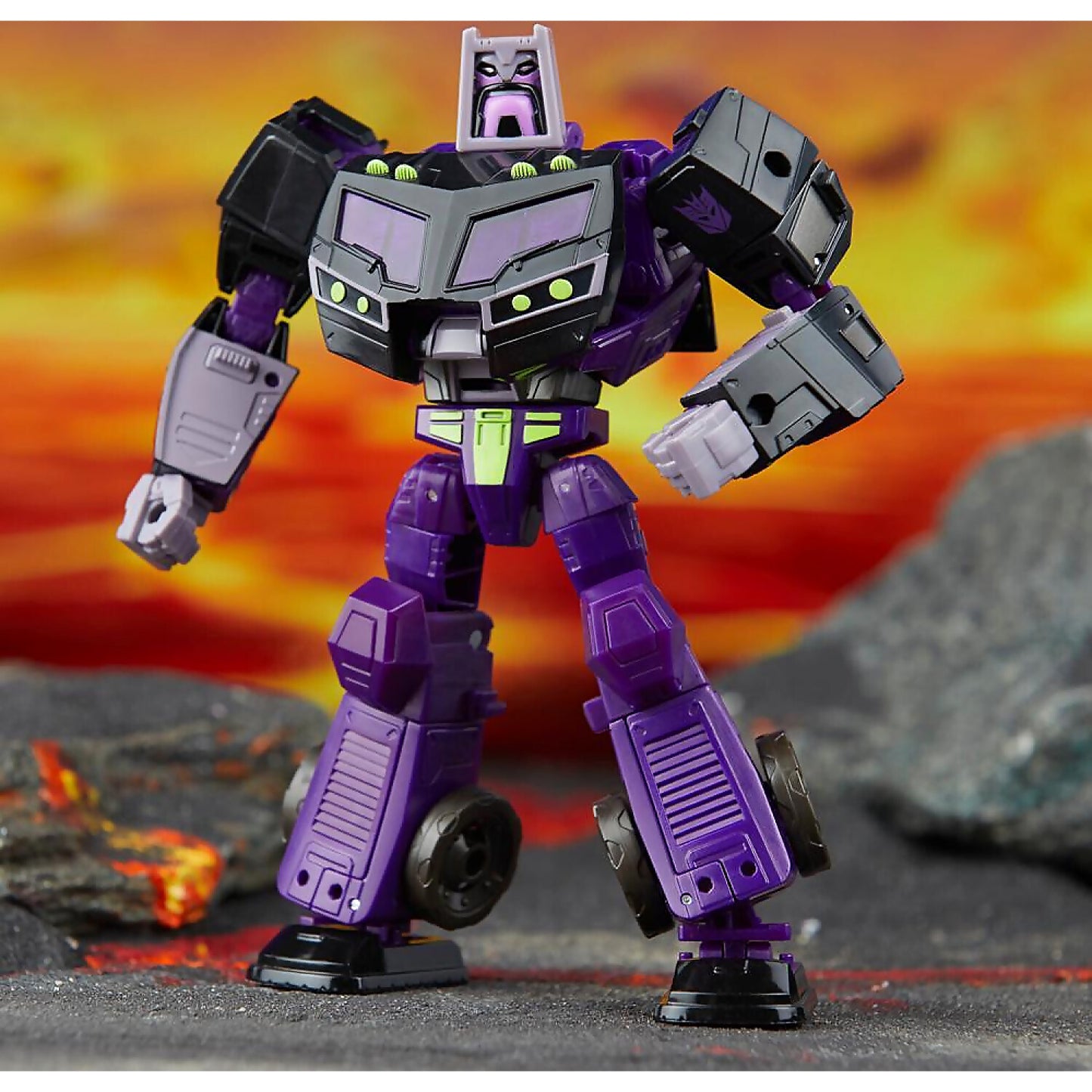 Transformers - Legacy United Animated Universe Decepticon Motormaster Action Figure - Hasbro