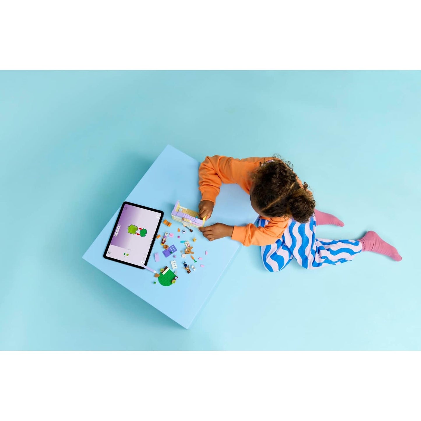 LEGO 42679 Heartlake City Bunny Hotel - Friends