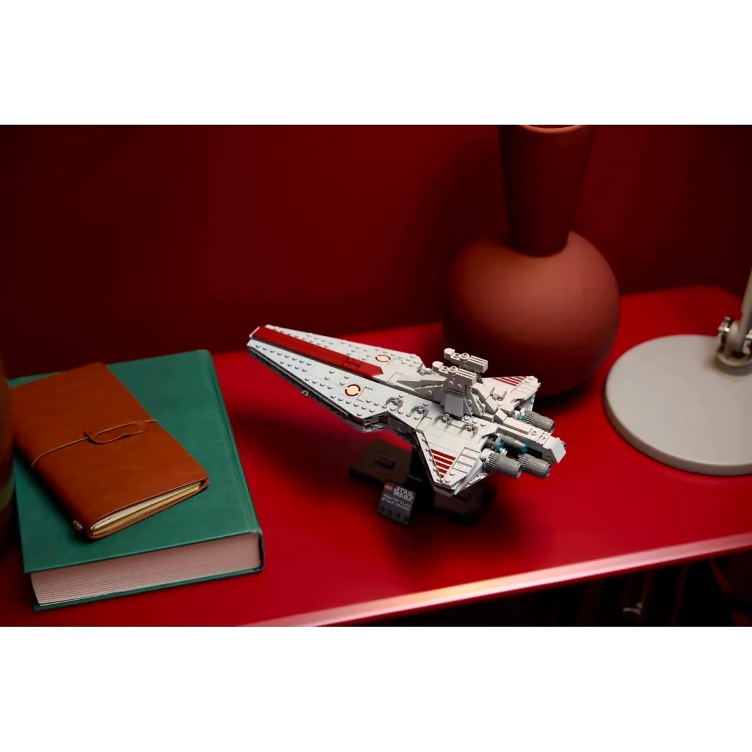 LEGO 75441 Venator-Class Attack Cruiser - Star Wars