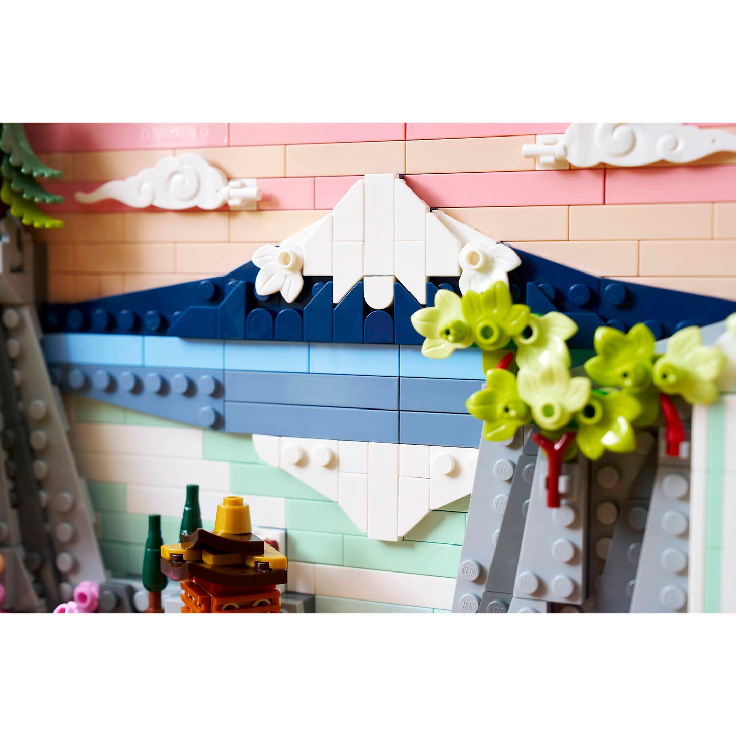 LEGO 31218 Japanese Cherry Blossom Landscape - Art