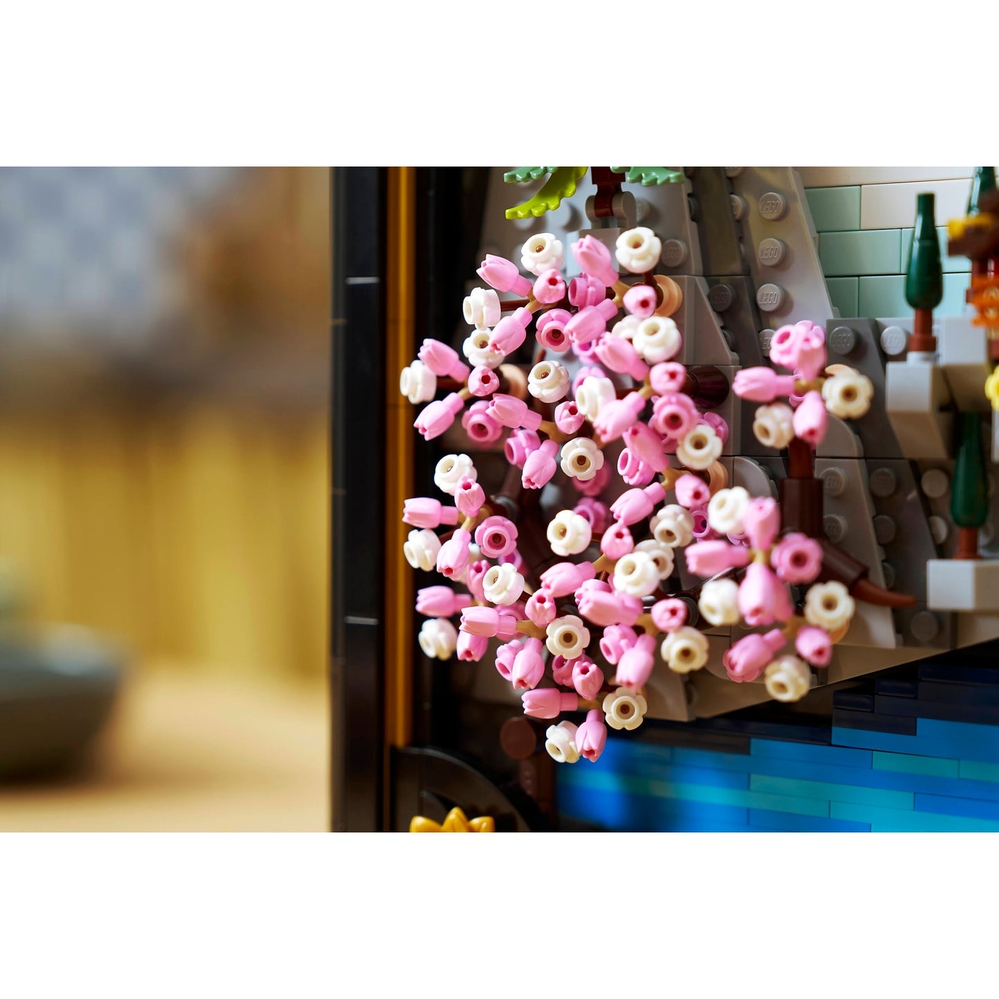 LEGO 31218 Japanese Cherry Blossom Landscape - Art