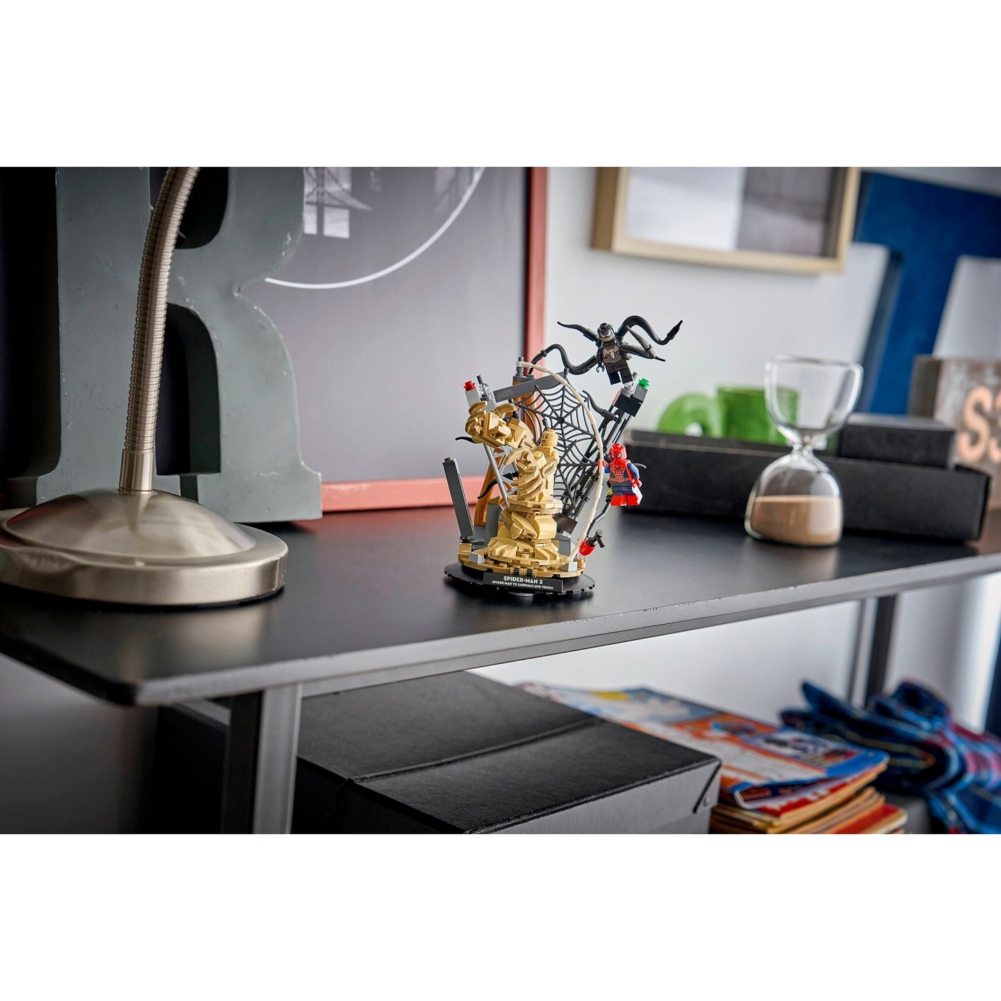 LEGO 76334 Epic Battle: Spider-Man vs. Sandman - Marvel Super Heroes