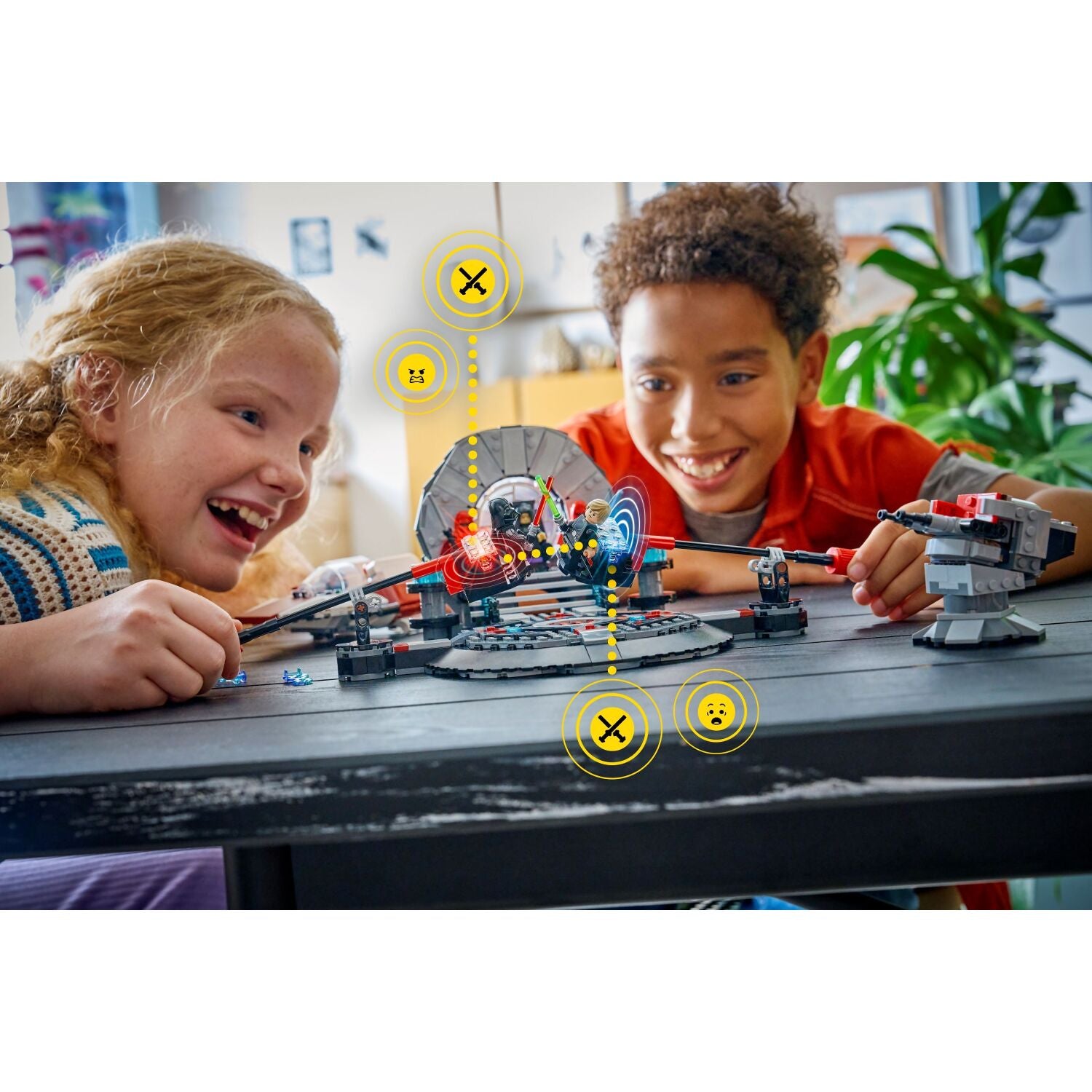 LEGO 75427 SMART Play : Throne Room Duel & A-Wing - Star Wars