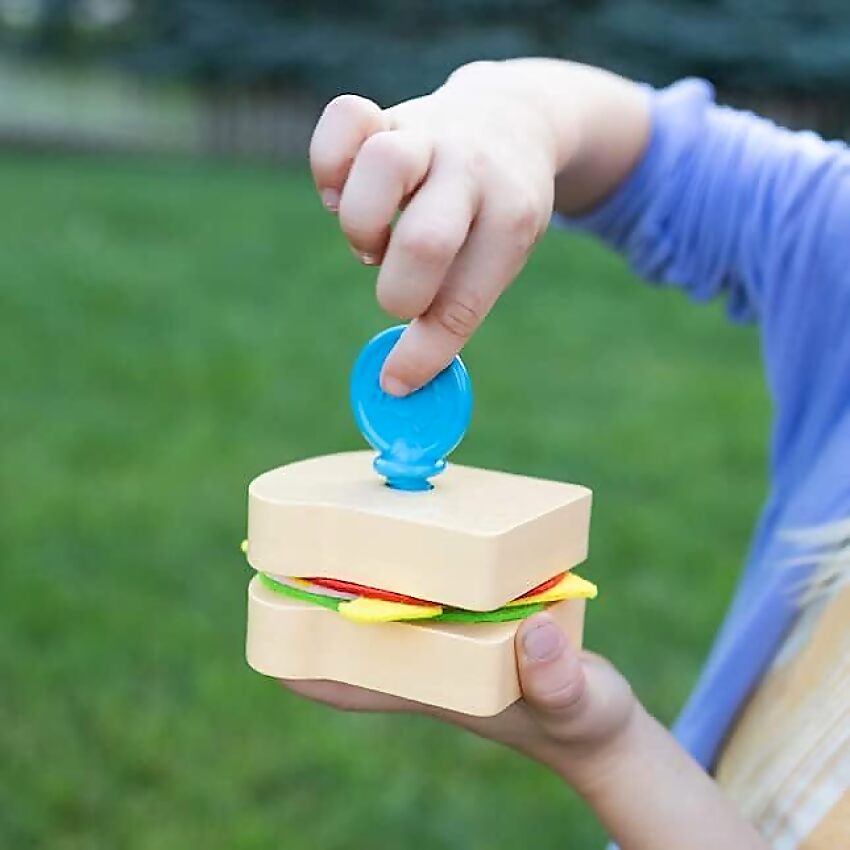 Fat Brain Toys - Pretendables Picnic Basket Set 26pce