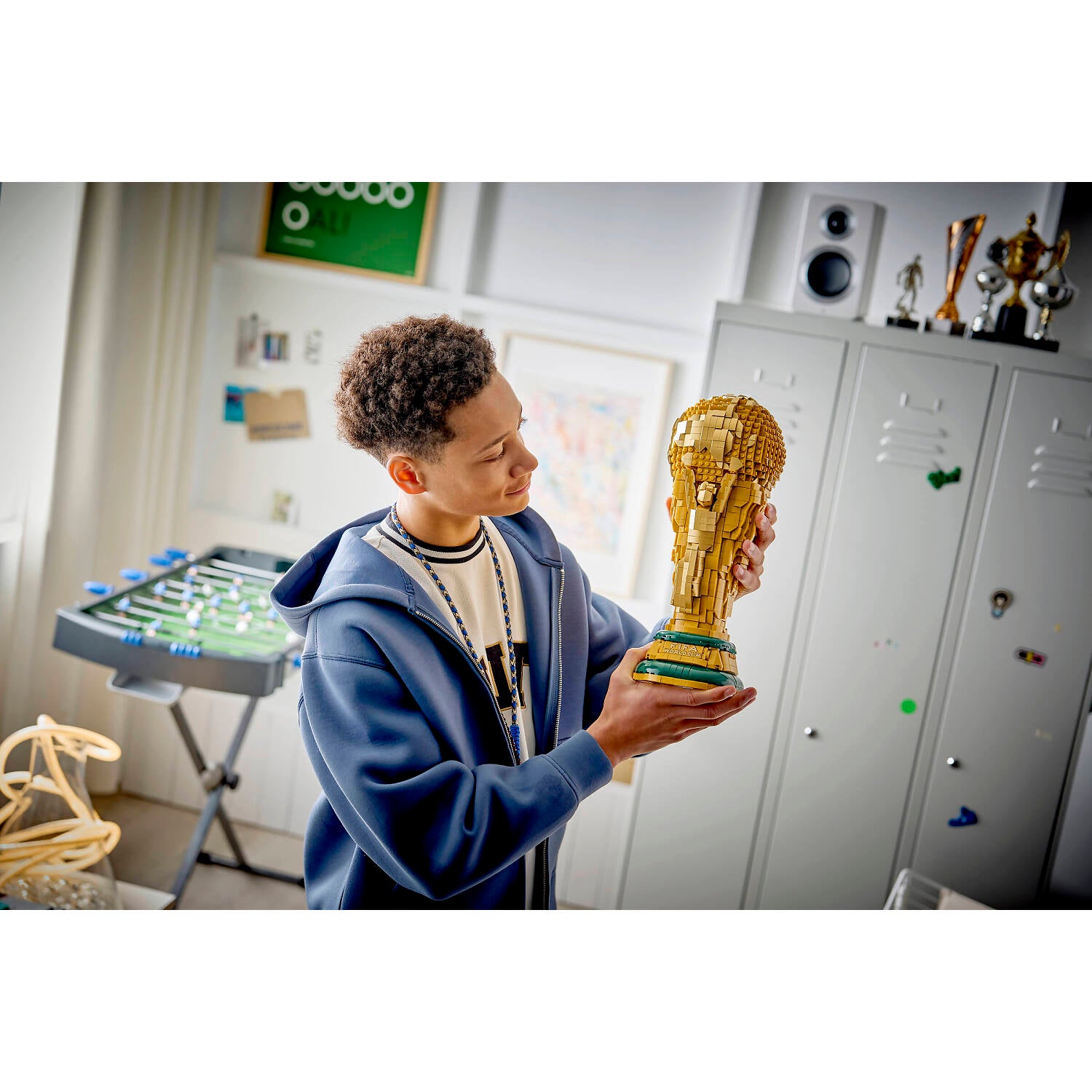 LEGO 43020 FIFA World Cup Official Trophy - Editions