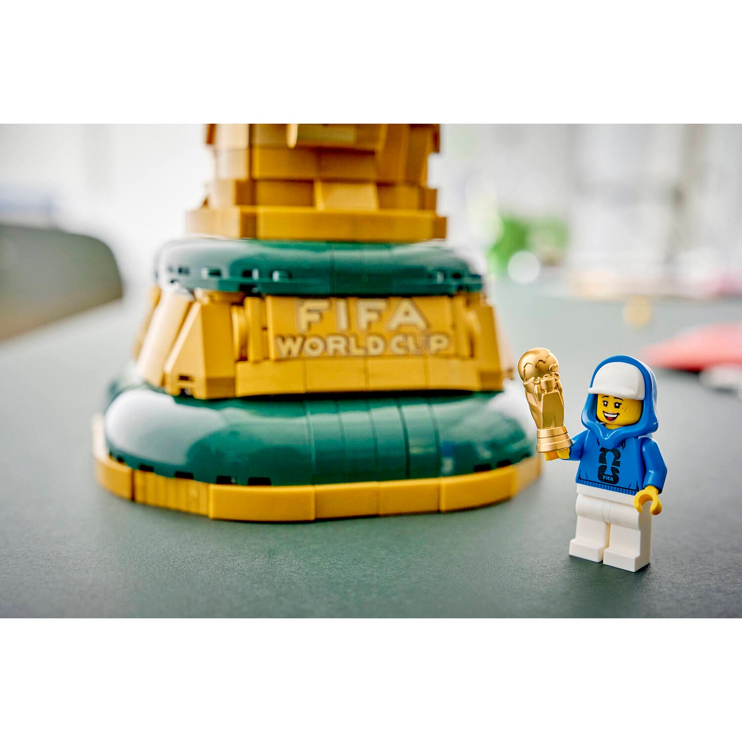 LEGO 43020 FIFA World Cup™ Official Trophy - Editions
