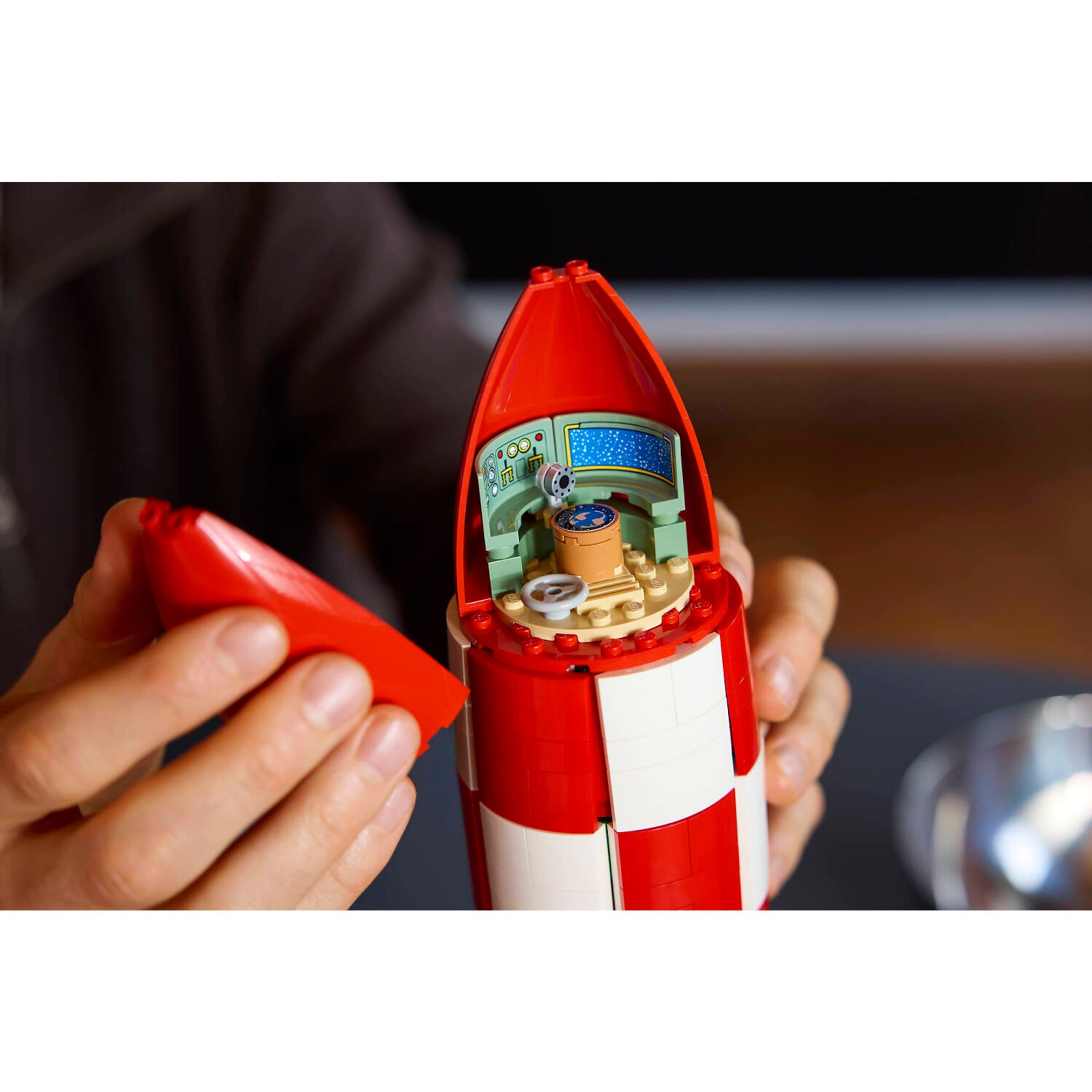 LEGO 21367 Tintin Moon Rocket - IDEAS