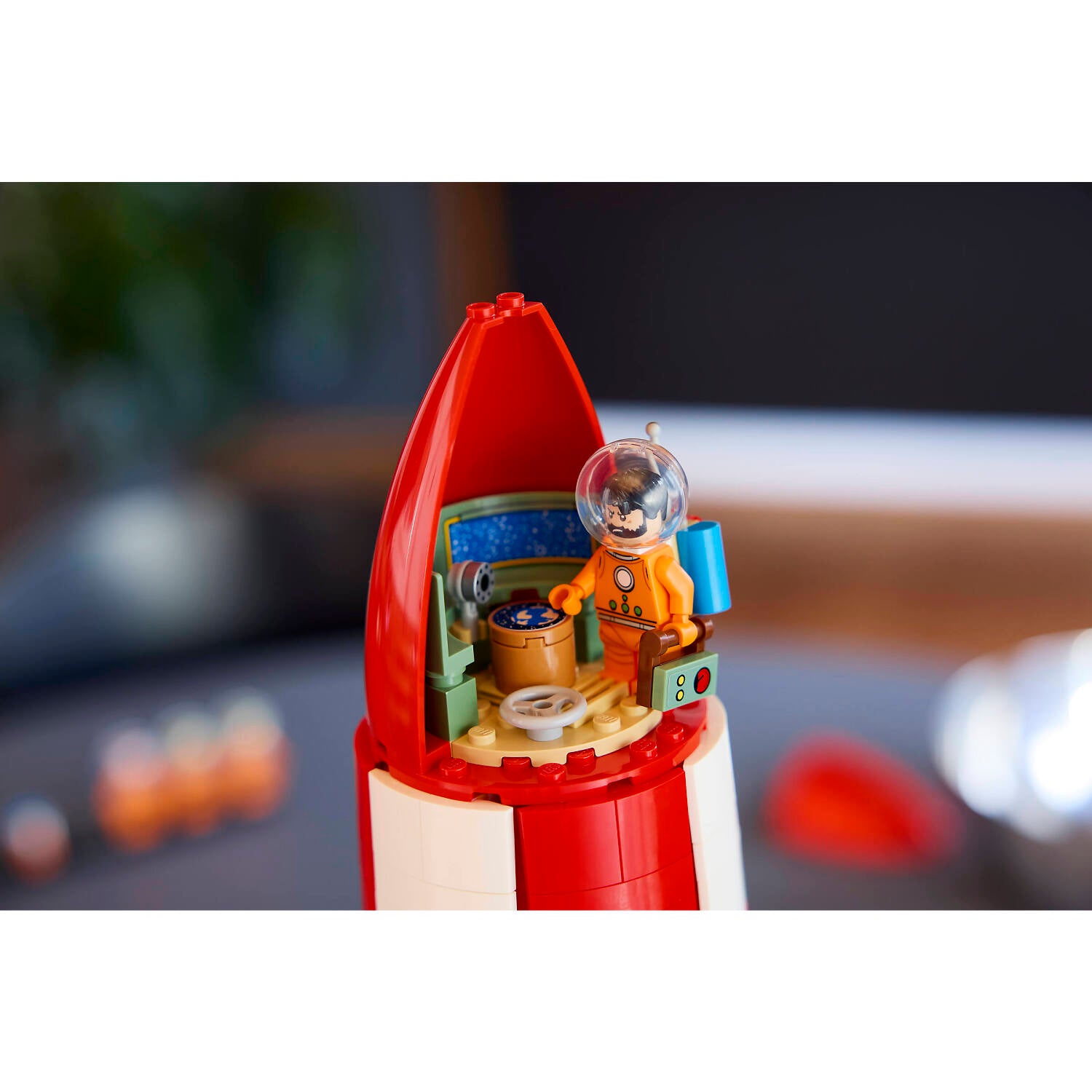 LEGO 21367 Tintin Moon Rocket - IDEAS