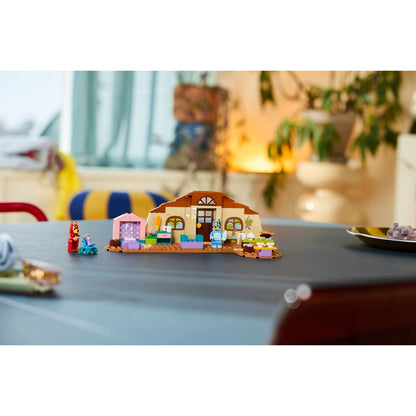 LEGO 11221 School with Rusty and Bluey - Bluey 4+