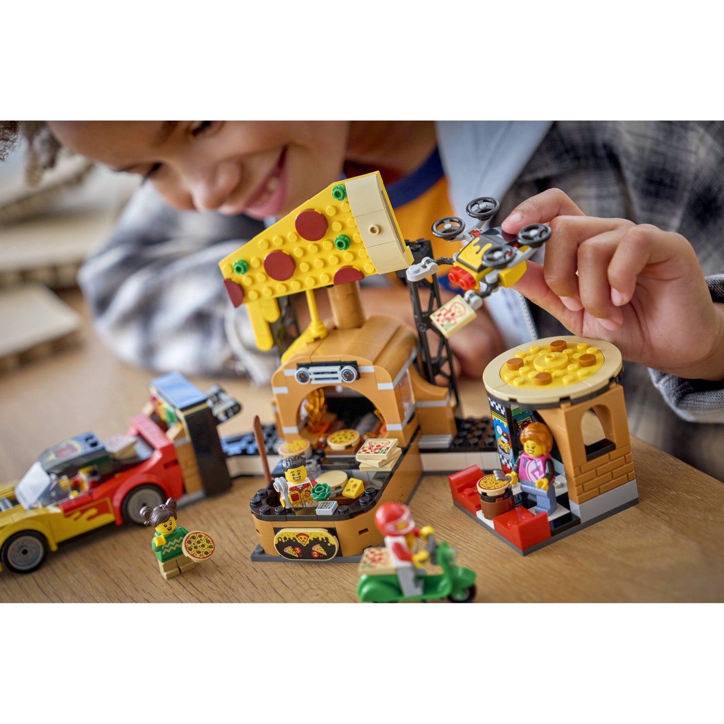 LEGO 60496 Pizza Delivery Experience with Vehicles - City
