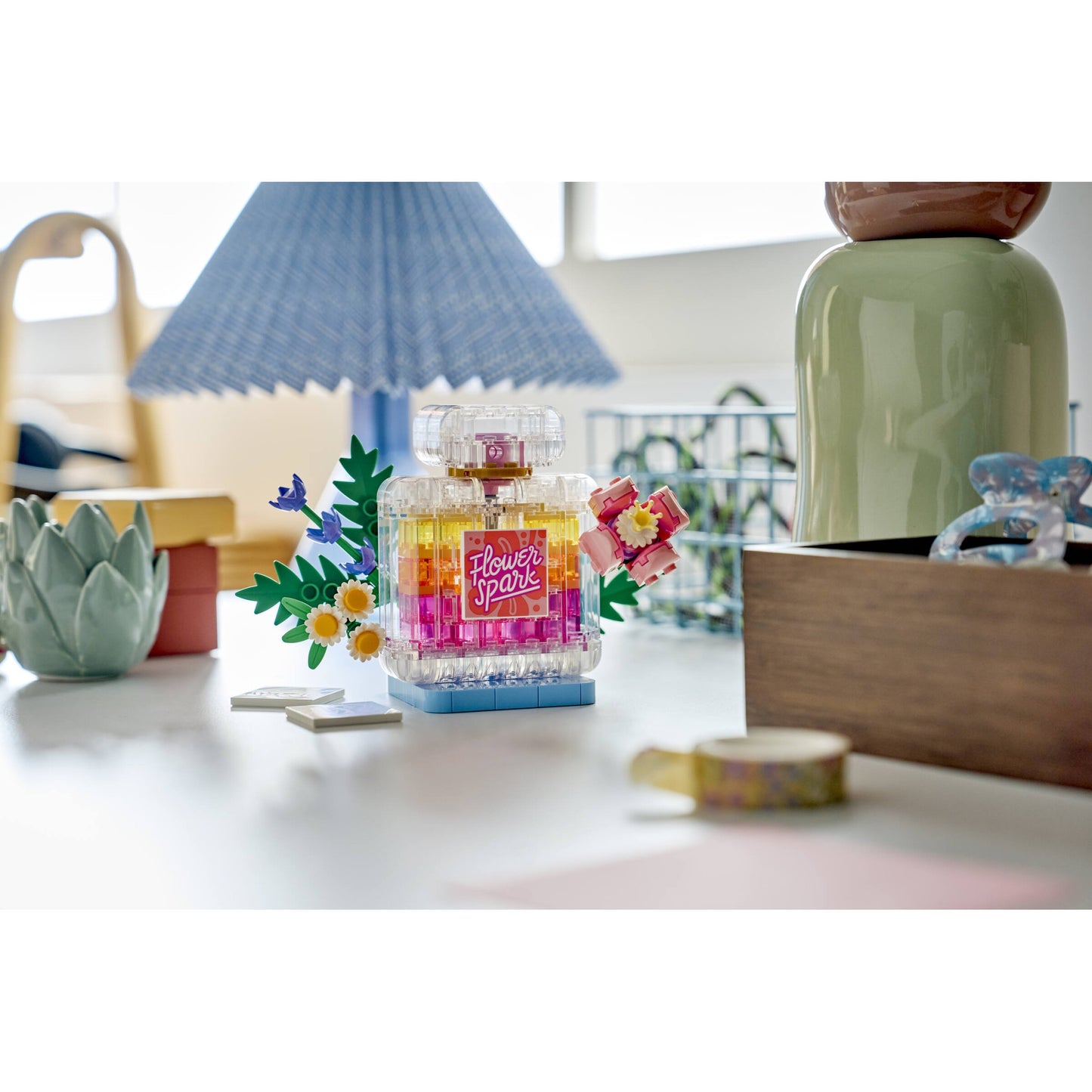 LEGO 31383 Floral Decor Perfume Bottle - Creator 3-in-1