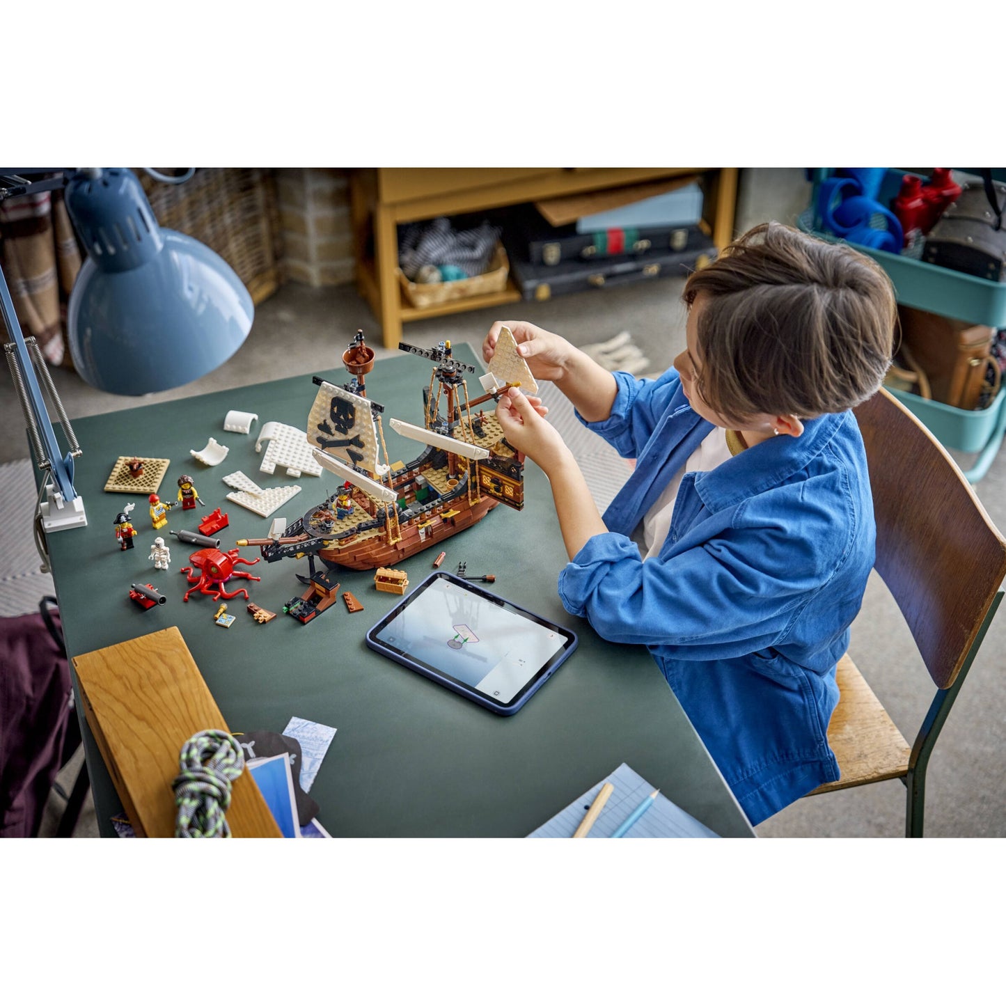 LEGO 31387 Iconic Pirate Ship - Creator 3-in-1