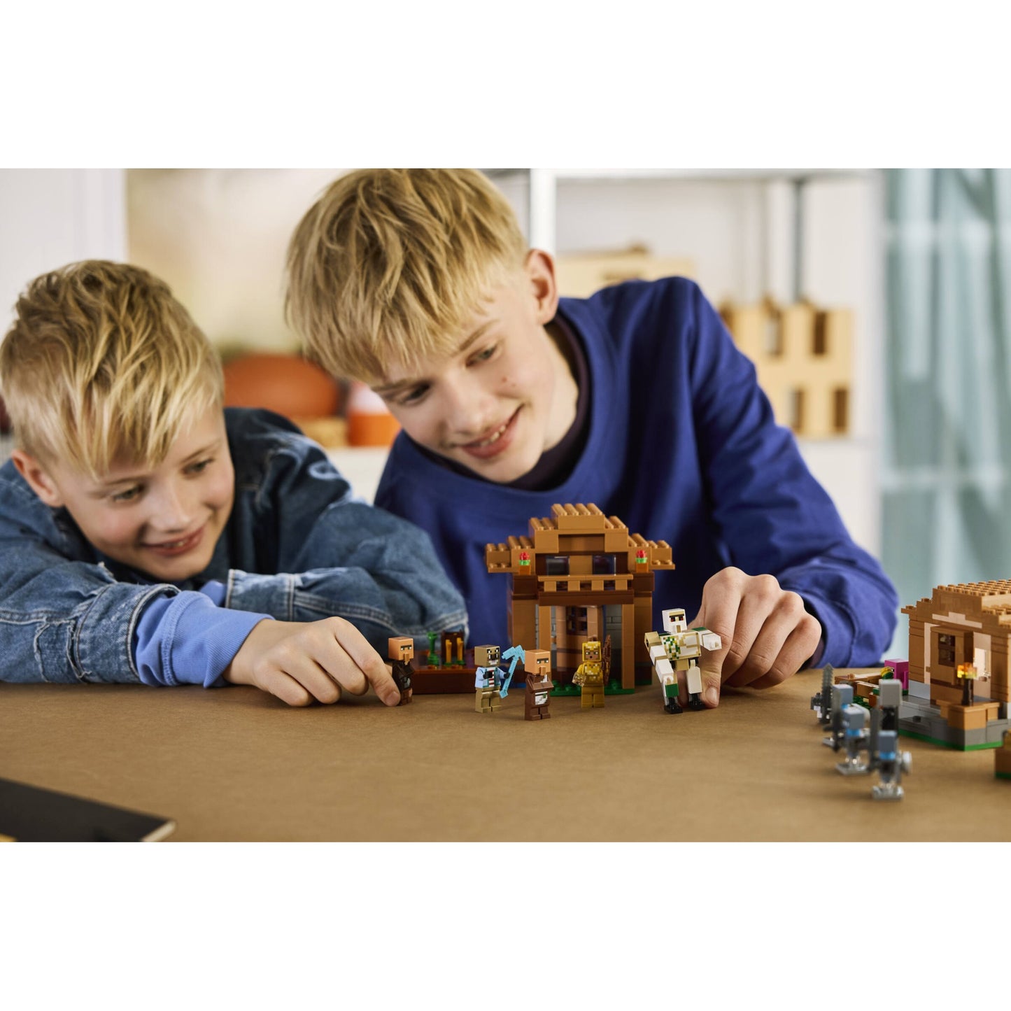 LEGO 21596 Evoker Village Attack - Minecraft