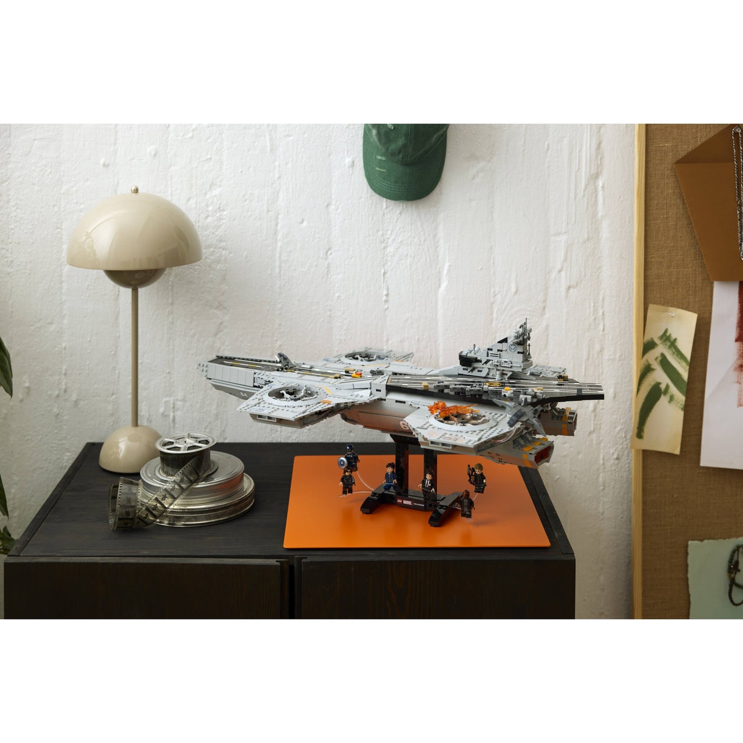 LEGO 76354 S.H.I.E.L.D. Helicarrier - Marvel Super Heroes