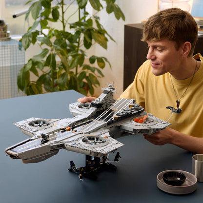 LEGO 76354 S.H.I.E.L.D. Helicarrier - Marvel Super Heroes