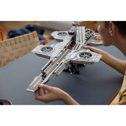 LEGO 76354 S.H.I.E.L.D. Helicarrier - Marvel Super Heroes